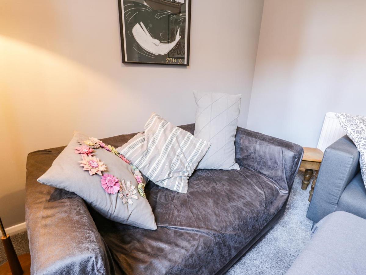 1 Burns Yard Apartment Whitby Ngoại thất bức ảnh